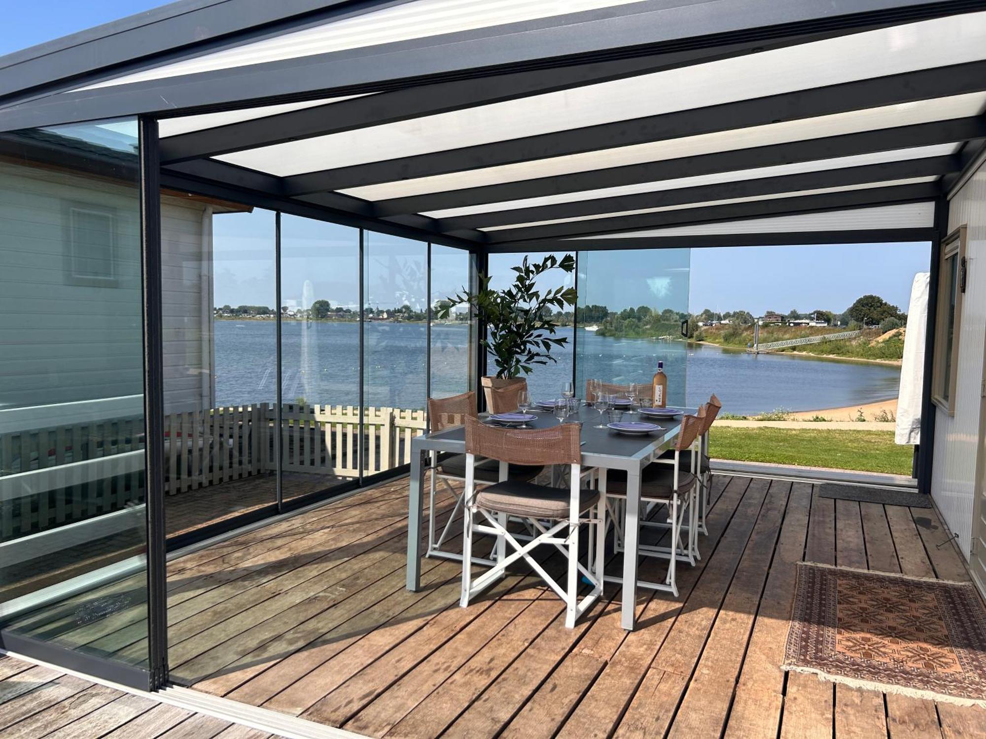 Luxe Chalet Direct Aan Het Water Met Strand Lith 외부 사진